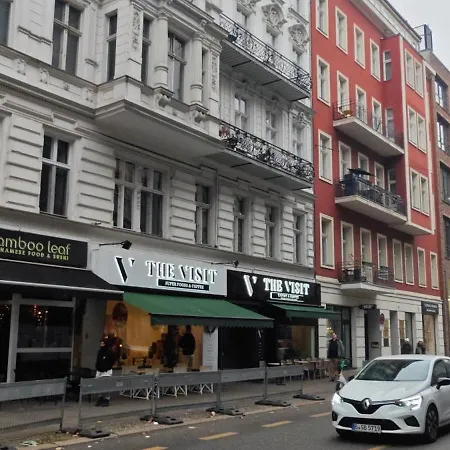 Boutique Hotel Mittendrin Berlin-2